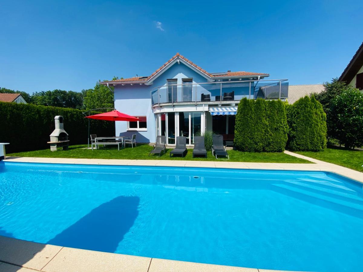 Villa With Pool - Leon'S Holiday Homes Dottikon 外观 照片